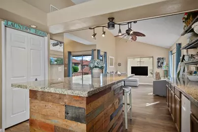 201 Riverfront Drive #17, Bullhead City, AZ 86442 - Photo 10