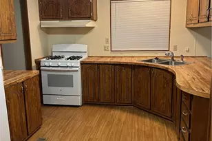 1064 Holly St, Bullhead City, AZ 86442 - Photo 12