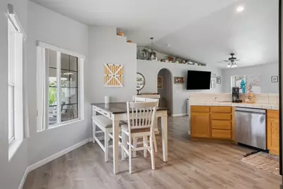 2915 Desert Trail Drive, Bullhead City, AZ 86429 - Photo 10