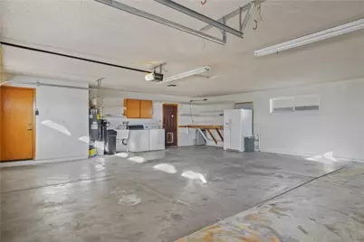 2221 Family Circle, Bullhead City, AZ 86442 - Photo 38