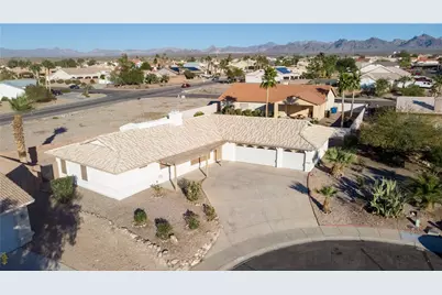 2221 Family Circle, Bullhead City, AZ 86442 - Photo 6