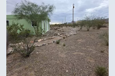 1460 S Egar, Golden Valley, AZ 86413 - Photo 14