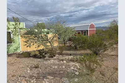 1460 S Egar, Golden Valley, AZ 86413 - Photo 4