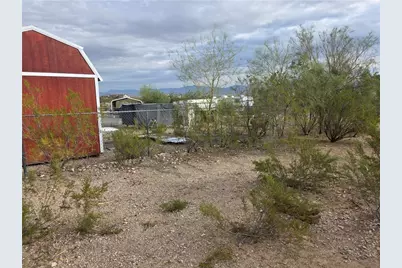 1460 S Egar, Golden Valley, AZ 86413 - Photo 28