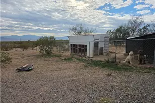 1460 S Egar, Golden Valley, AZ 86413 - Photo 16