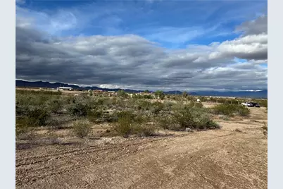 000 S Don Luis Road, Golden Valley, AZ 86413 - Photo 6