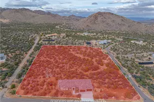 1025 N Juniper Hills Ct, Kingman, AZ 86409 - Photo 2