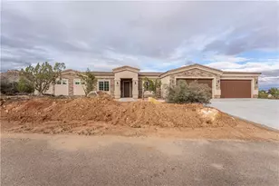 1025 N Juniper Hills Ct, Kingman, AZ 86409 - Photo 44