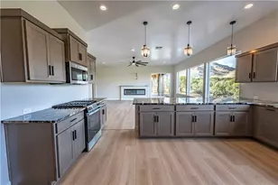 1025 N Juniper Hills Ct, Kingman, AZ 86409 - Photo 8