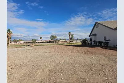 5668 S Wishing Well Dr, Fort Mohave, AZ 86426 - Photo 2