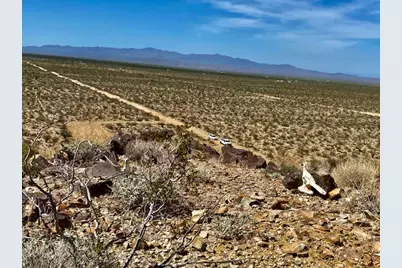 4.43 Acres Mountain S Date Creek Rd, Yucca, AZ 86438 - Photo 8