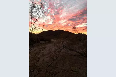 4.43 Acres Mountain S Date Creek Rd, Yucca, AZ 86438 - Photo 20