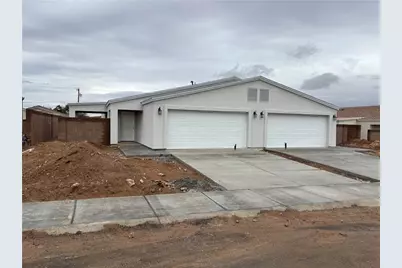 915 Berk Avenue, Kingman, AZ 86409 - Photo 2