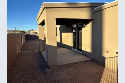 915 Berk Avenue, Kingman, AZ 86409 - Photo 2
