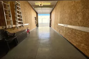 211 Moser Ave, Bullhead City, AZ 86429 - Photo 32