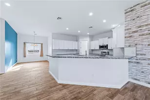 2385 Corwin Rd, Bullhead City, AZ 86442 - Photo 16