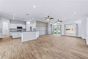 2385 Corwin Rd, Bullhead City, AZ 86442 - Photo 8