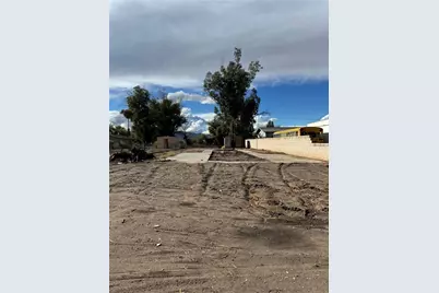 10561 S Fremont Road, Mohave Valley, AZ 86440 - Photo 2