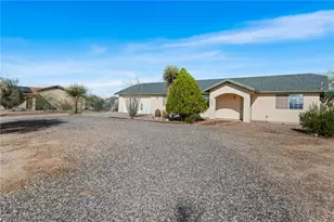 3662 N Venus Ct, Golden Valley, AZ 86413 - Photo 24