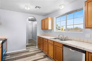 3662 N Venus Ct, Golden Valley, AZ 86413 - Photo 8