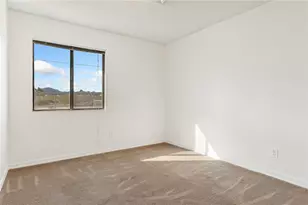 644 S Elgin Rd, Golden Valley, AZ 86413 - Photo 24