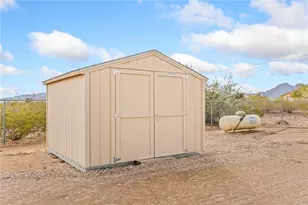 644 S Elgin Rd, Golden Valley, AZ 86413 - Photo 32