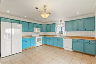 644 S Elgin Rd, Golden Valley, AZ 86413 - Photo 10