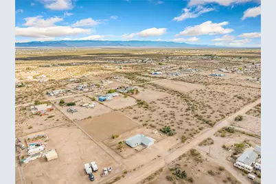 644 S Elgin Road, Golden Valley, AZ 86413 - Photo 38