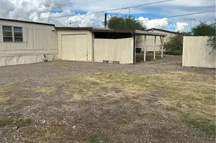 927 Sandy Beach Dr, Bullhead City, AZ 86442 - Photo 8