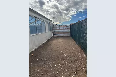 927 Sandy Beach Drive, Bullhead City, AZ 86442 - Photo 34