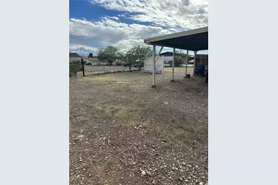 927 Sandy Beach Drive, Bullhead City, AZ 86442 - Photo 24