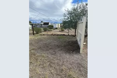 927 Sandy Beach Drive, Bullhead City, AZ 86442 - Photo 18