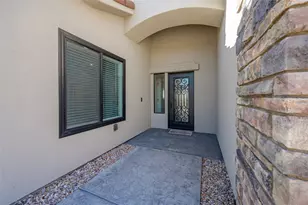 3399 Sundance Dr, Bullhead City, AZ 86429 - Photo 8