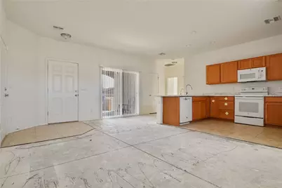 2638 Bear Mountain Loop, Bullhead City, AZ 86442 - Photo 6