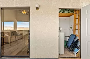 2022 Merrill Ln, Bullhead City, AZ 86442 - Photo 38