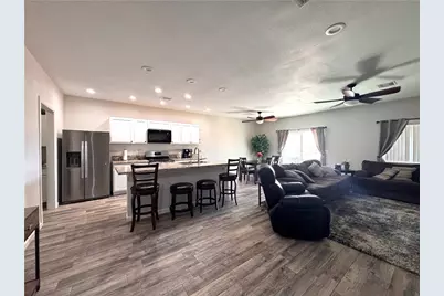 1280 E Cherokee Lane, Bullhead City, AZ 86442 - Photo 6