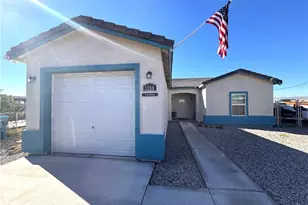 1280 E Cherokee Ln, Bullhead City, AZ 86442 - Photo 1
