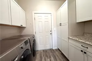 1280 E Cherokee Ln, Bullhead City, AZ 86442 - Photo 14