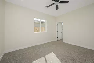 2108 Clearwater Dr, Bullhead City, AZ 86442 - Photo 24