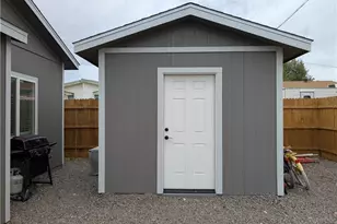 385 Harbor Dr, Bullhead City, AZ 86442 - Photo 6