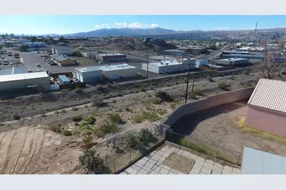 1485 Summit Lane, Bullhead City, AZ 86442 - Photo 6