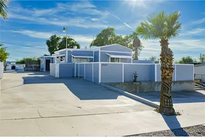 4960 Mission Drive, Topock, AZ 86436 - Photo 1