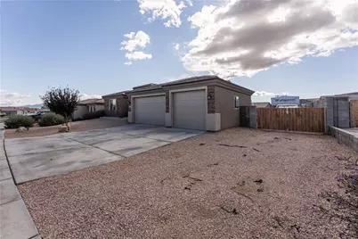 5475 Eagle View Road, Kingman, AZ 86409 - Photo 4
