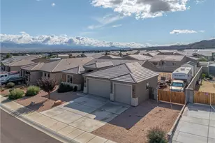 5475 Eagle View Rd, Kingman, AZ 86409 - Photo 2