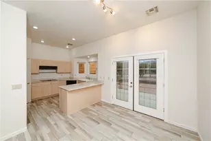 2098 Pawnee Dr, Kingman, AZ 86401 - Photo 10