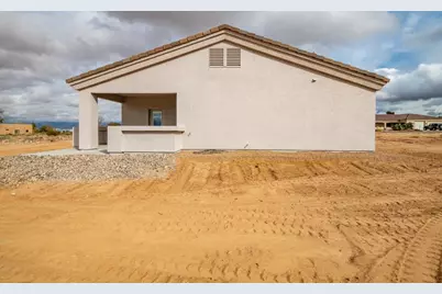 7378 E Squaw Creek Drive, Kingman, AZ 86401 - Photo 2