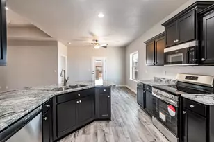 7378 E Squaw Creek Dr, Kingman, AZ 86401 - Photo 4