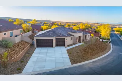 2784 Fort Mojave Drive, Bullhead City, AZ 86429 - Photo 2