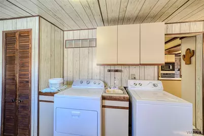 9001 W Oatman Highway, Golden Valley, AZ 86413 - Photo 40