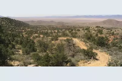 58 Peacock Ranch, Kingman, AZ 86401 - Photo 2